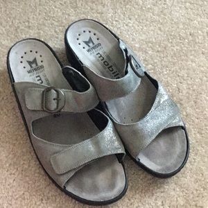 Mephisto Silver/Gray Sandals 40